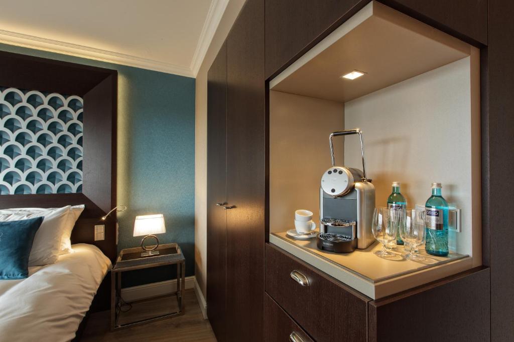 Hotel Dux Roermond Δωμάτιο φωτογραφία