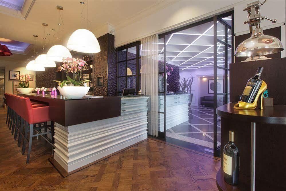 Hotel Dux Roermond Εξωτερικό φωτογραφία